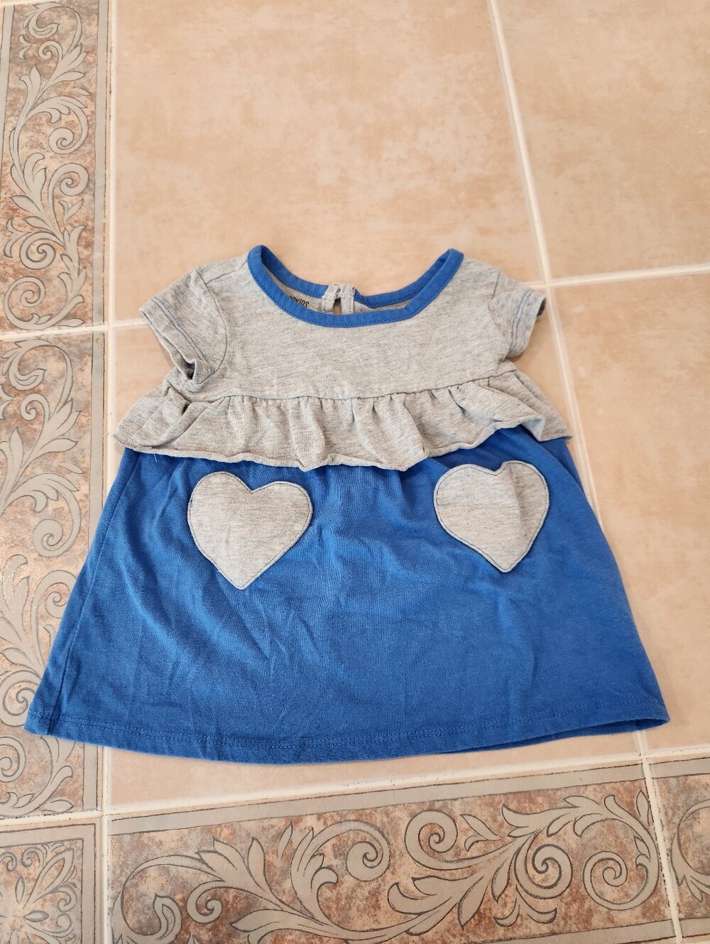 12 Months Girl Heart Pocket top